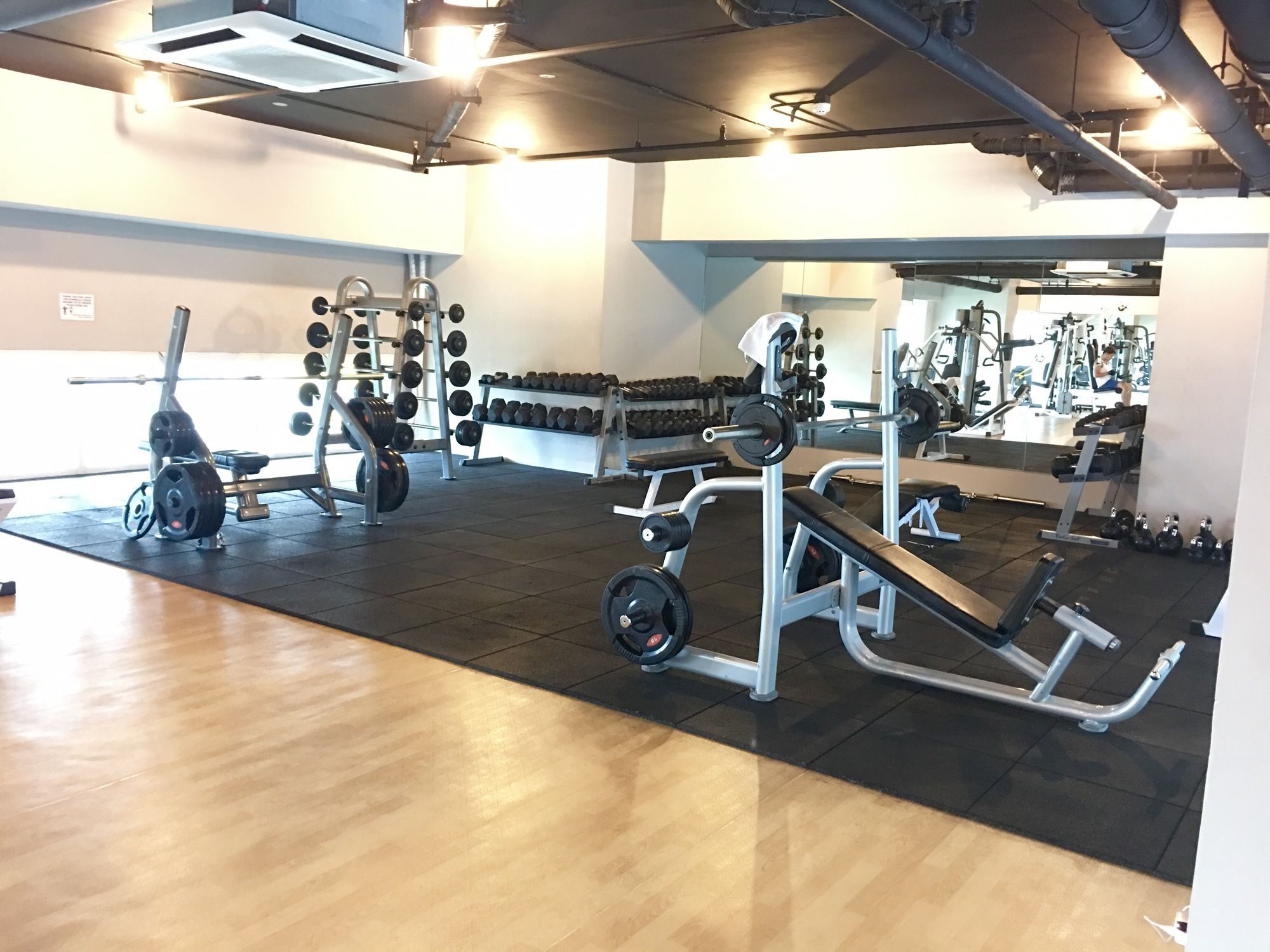 The Beacon Serviced Residences Makati City Extérieur photo