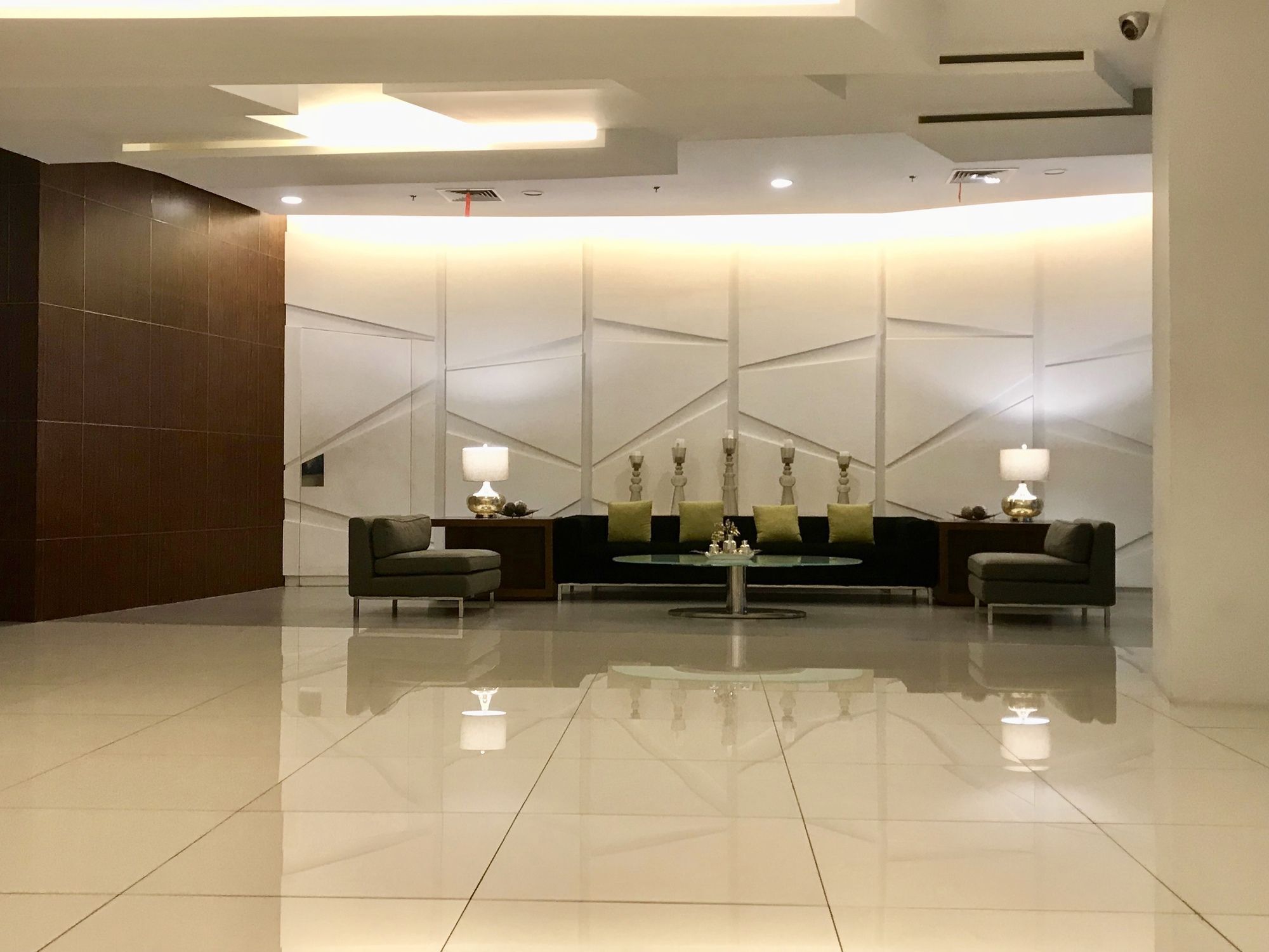 The Beacon Serviced Residences Makati City Extérieur photo